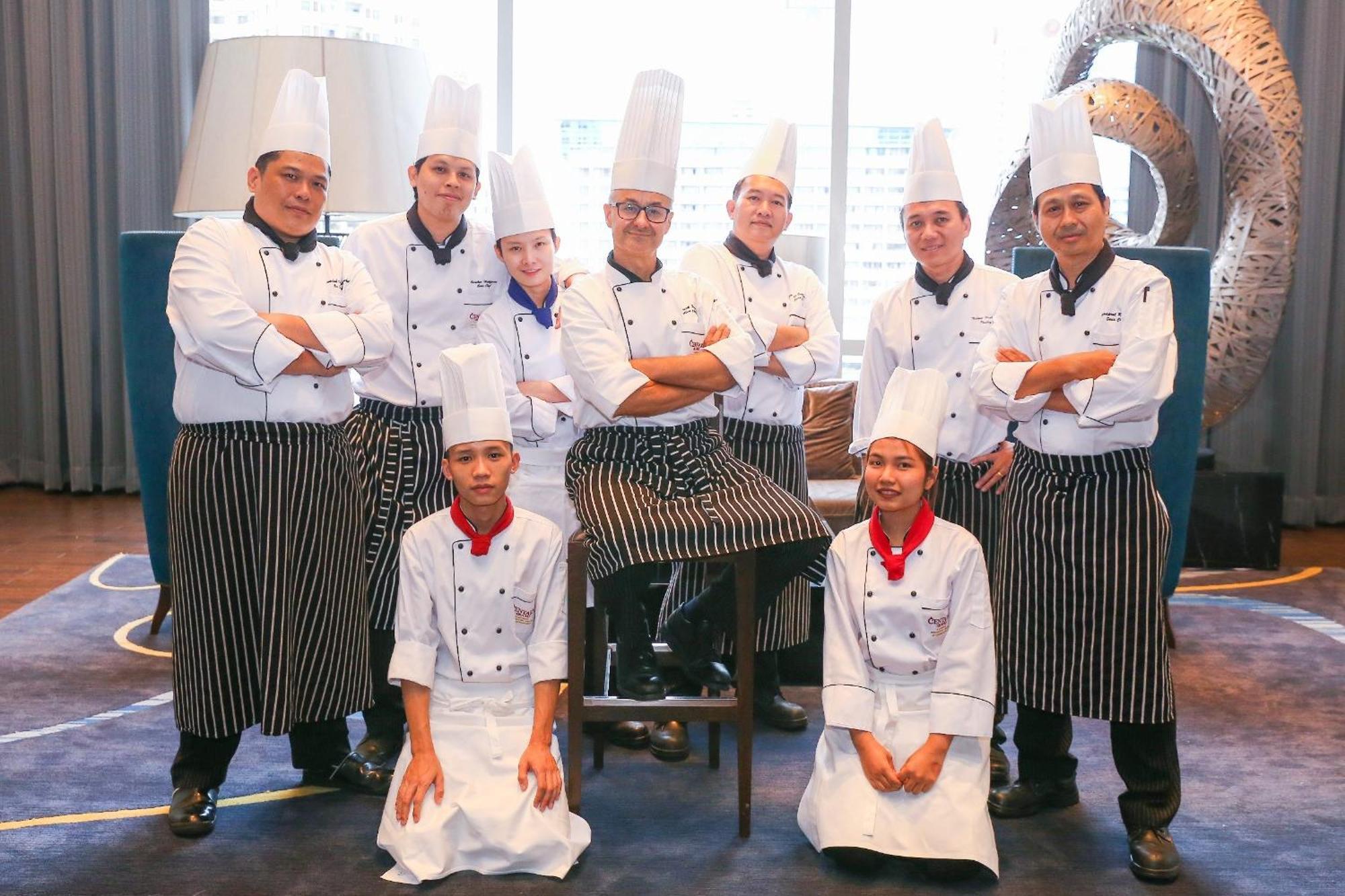 Centara Grand At Centralworld Банкок Екстериор снимка Culinary Team